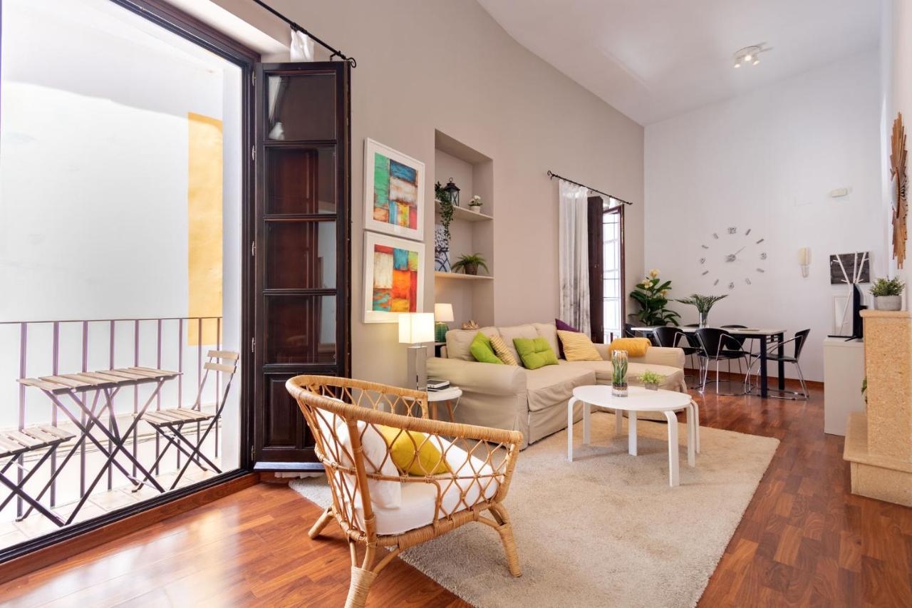 Abades Giralda Deluxe By Valcambre Apartman Sevilla Kültér fotó