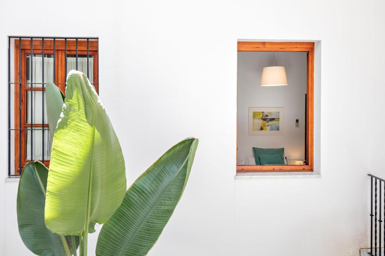Abades Giralda Deluxe By Valcambre Apartman Sevilla Kültér fotó
