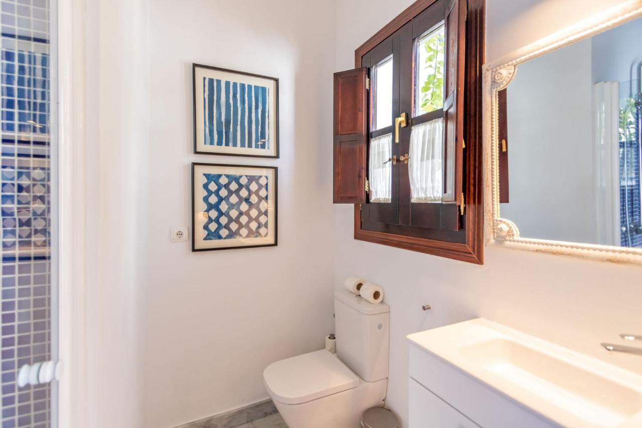 Abades Giralda Deluxe By Valcambre Apartman Sevilla Kültér fotó