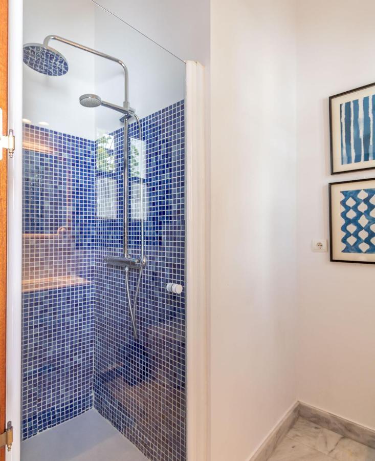 Abades Giralda Deluxe By Valcambre Apartman Sevilla Kültér fotó