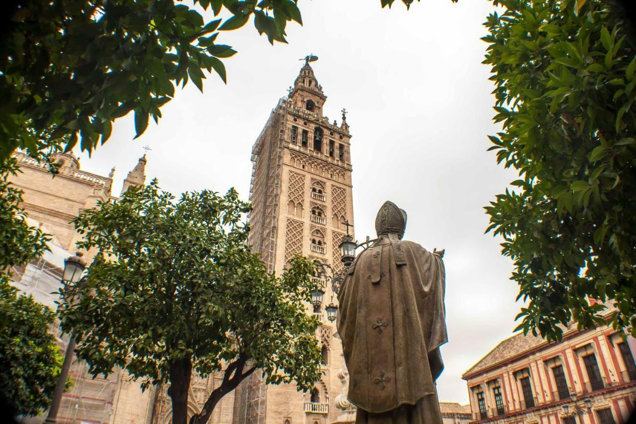 Abades Giralda Deluxe By Valcambre Apartman Sevilla Kültér fotó